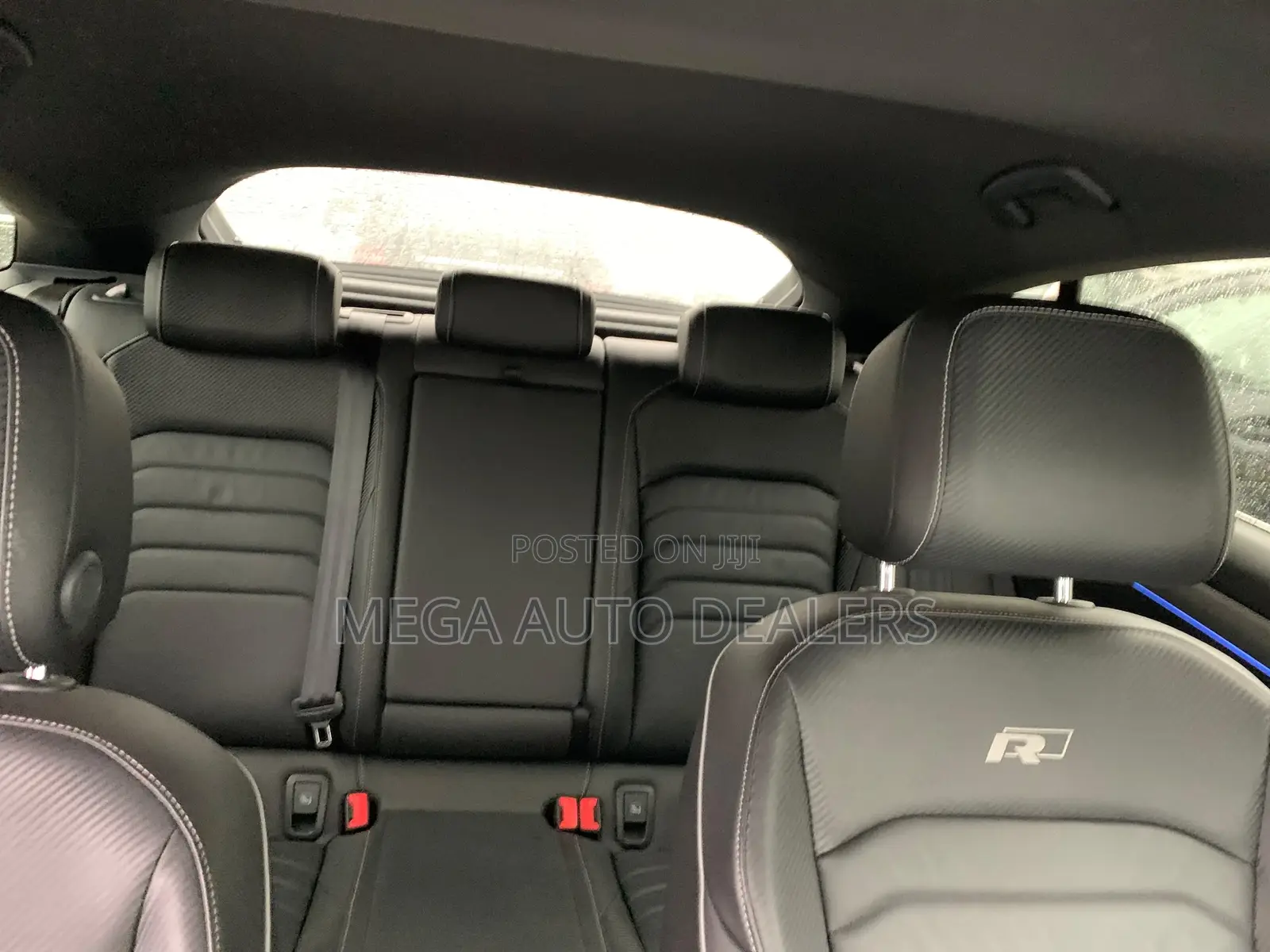 Volkswagen Arteon 2019 Yellow
