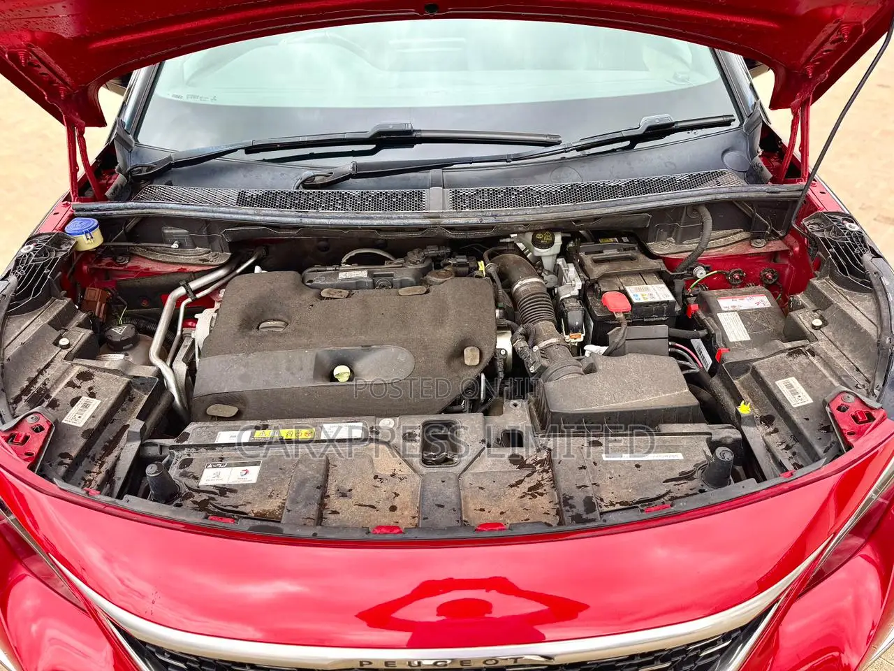 Peugeot 3008 2018 Red
