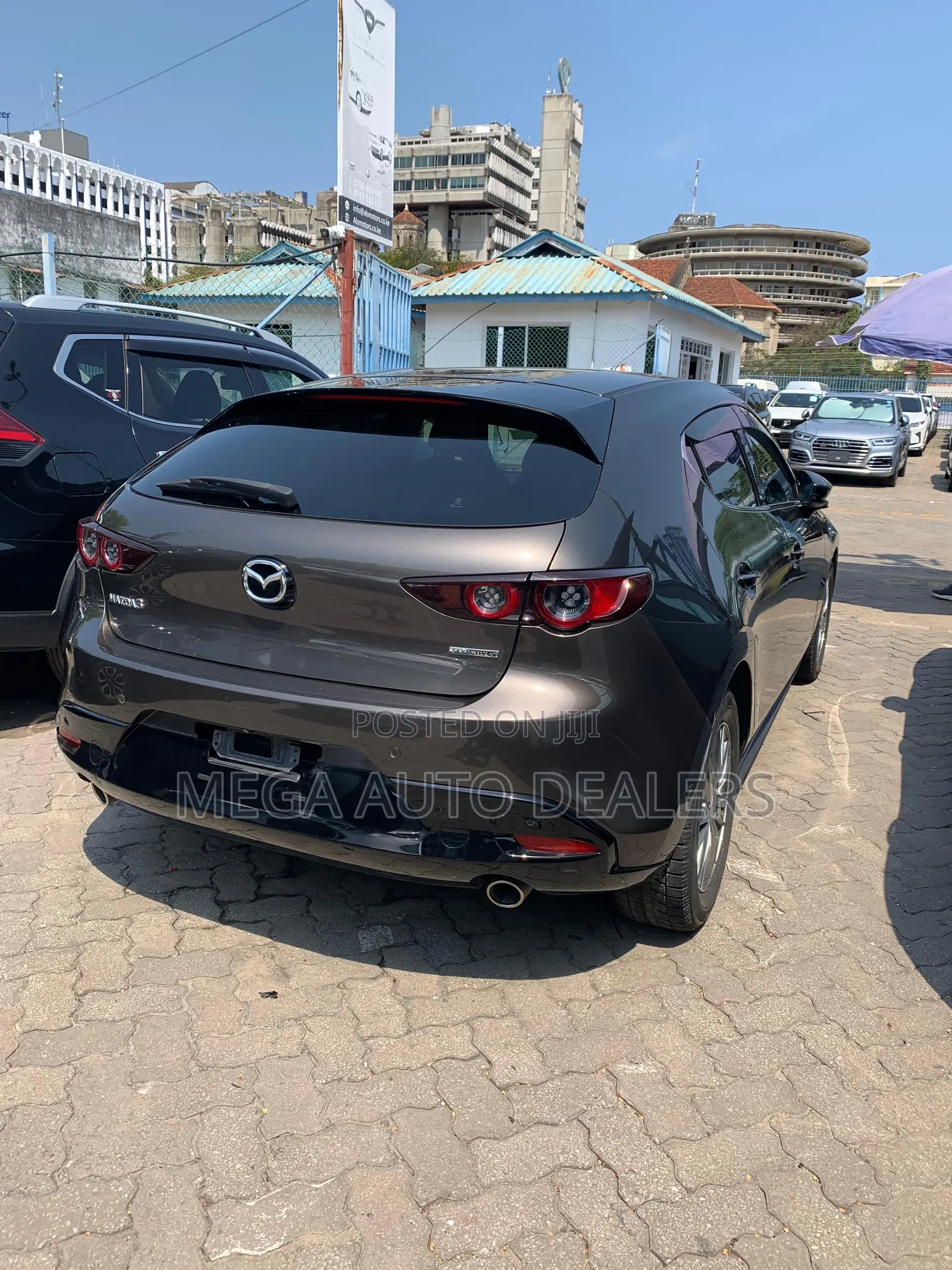 Mazda 3 2019 Brown