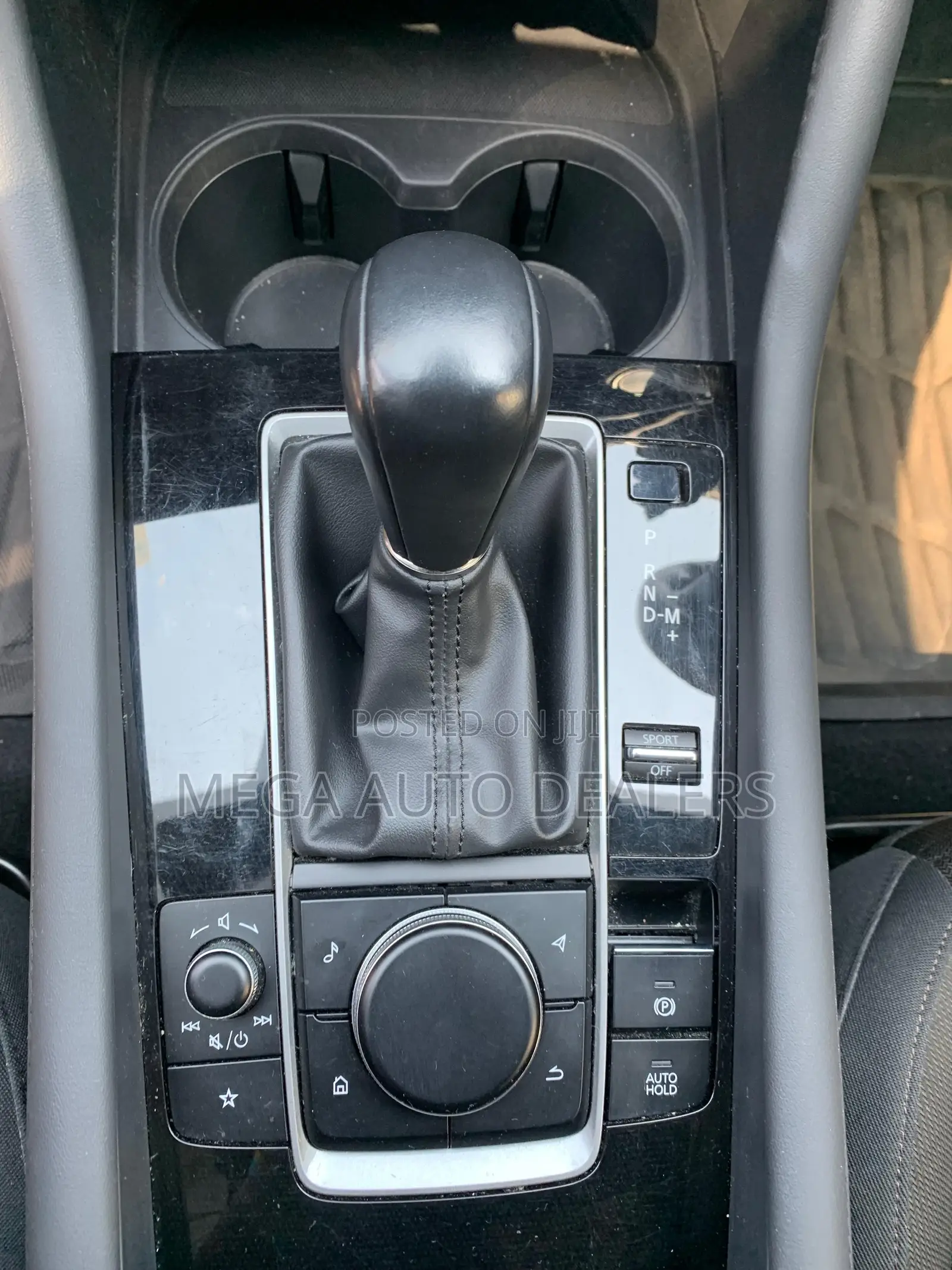 Mazda 3 2019 Brown