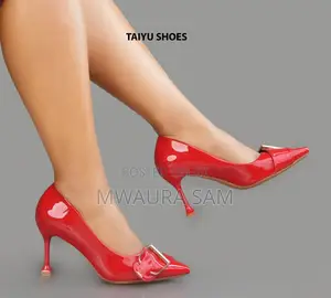 Quality Taiyu Pointed Kitten Heels