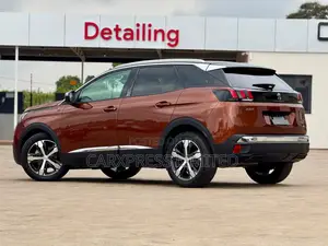 Peugeot 3008 2018 Brown