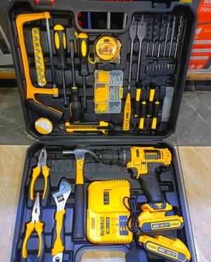 Dewalt Cordless Drill Set - thumbnail 2