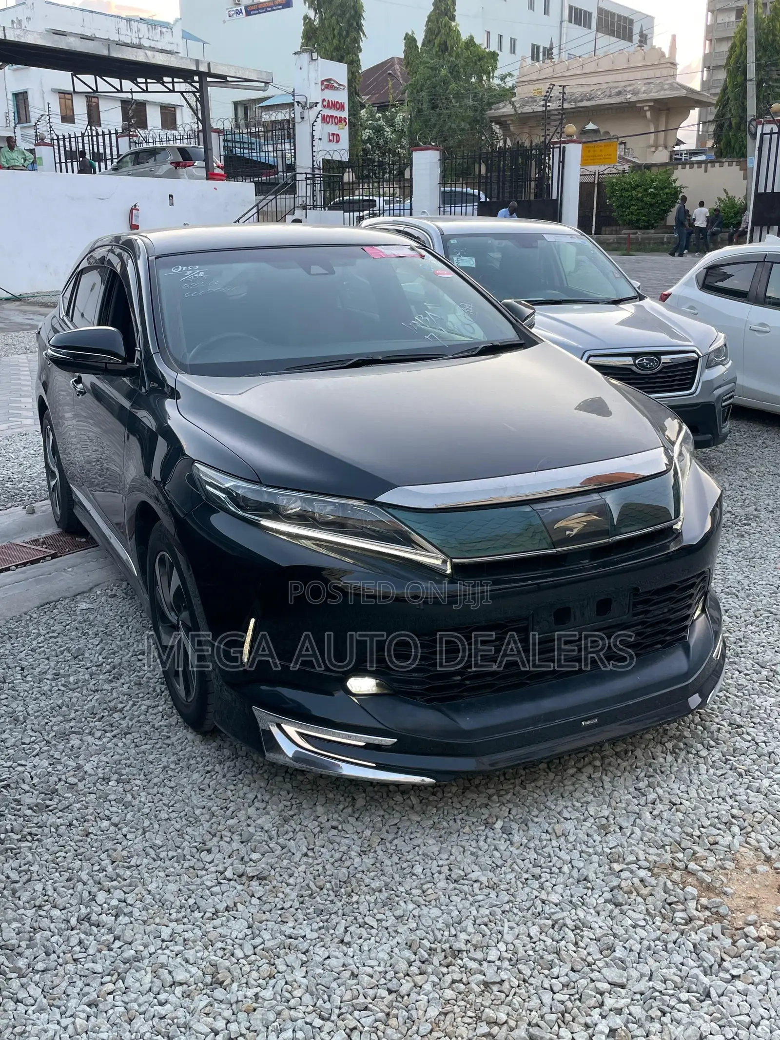 Toyota Harrier 2018 Black