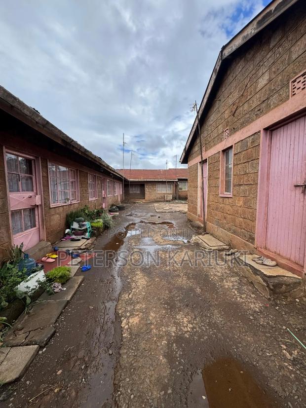 5bdrm House in Riruta, Kawangware 46 for sale - thumbnail 2
