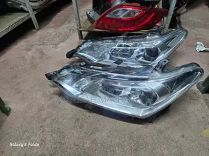 Toyota Fielder 165 Headlights