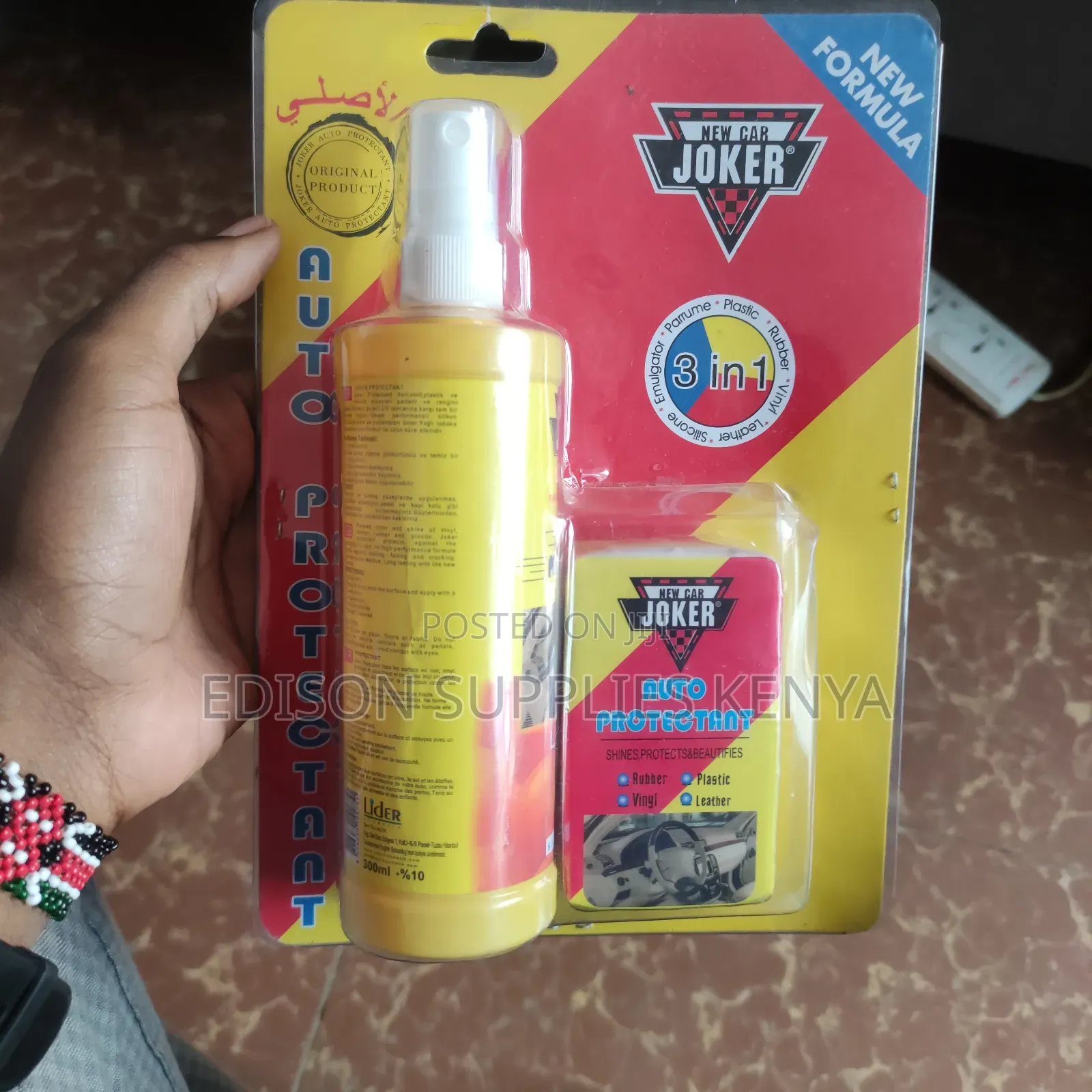 Joker Auto Protectant Lemon Scented - 300ml Spray Bottle + Sponge