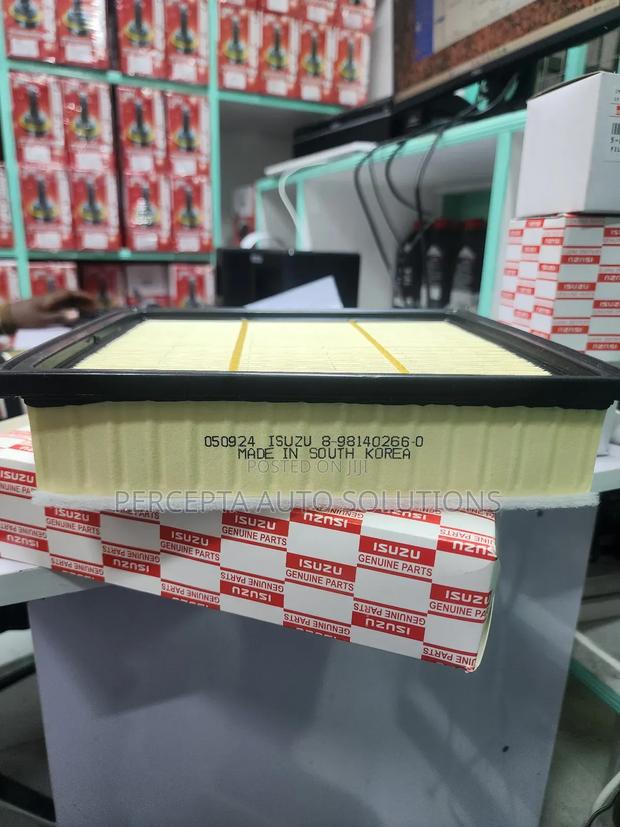 Isuzu D-Max Air Filter 8--0 - thumbnail 2