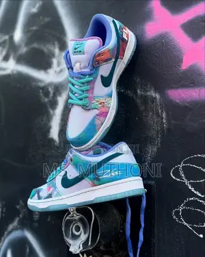 Nike Sb Dunk Low X Futura Laboratories Size Size 36-45