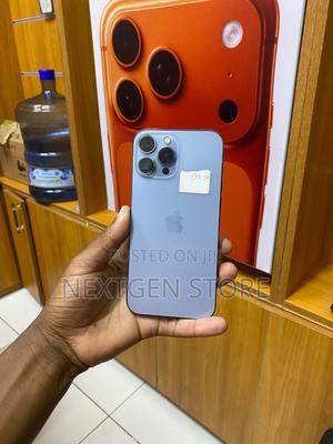 Apple iPhone 13 Pro Max 128 GB Blue - main view