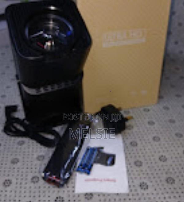 Home Movie Projector, Auto Keystone Portable Video Projector