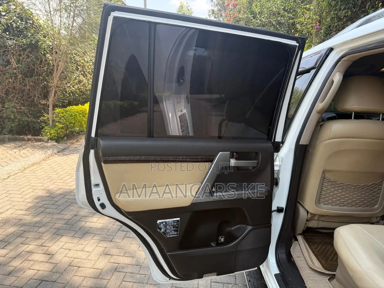 Toyota Land Cruiser 4.6 V8 AX G Selection 2009 White