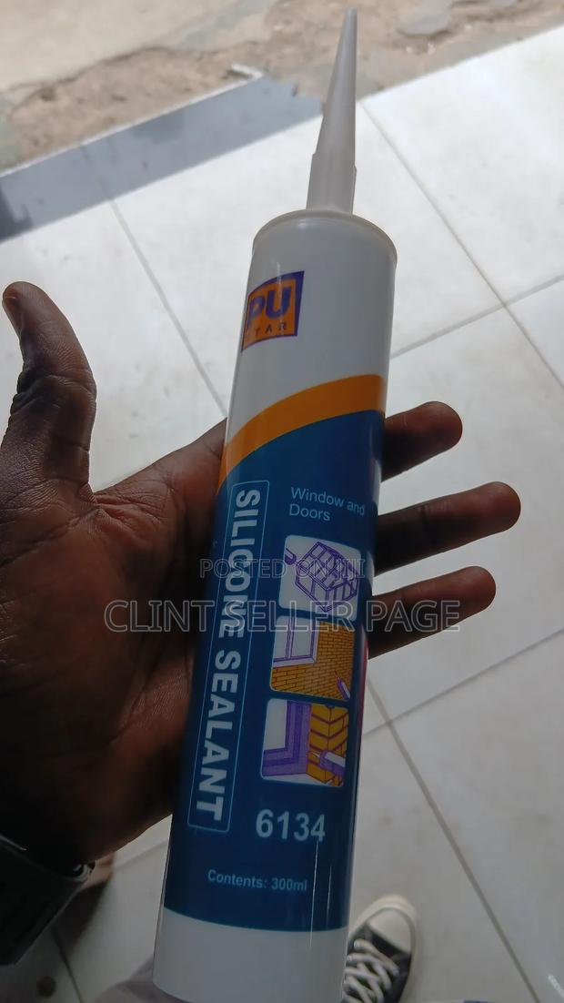 Pu Construction Silicon Sealant (White Clear)