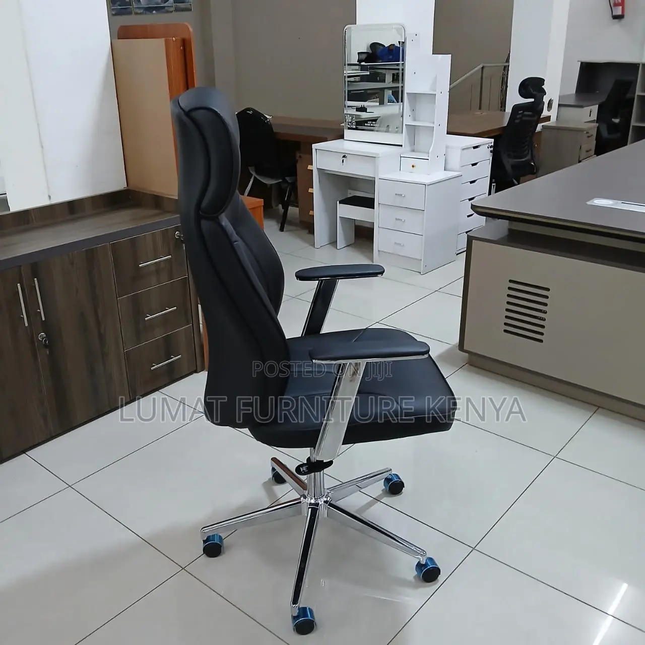 Grand Recliner Office Chair