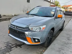 Mitsubishi RVR 2019 Silver