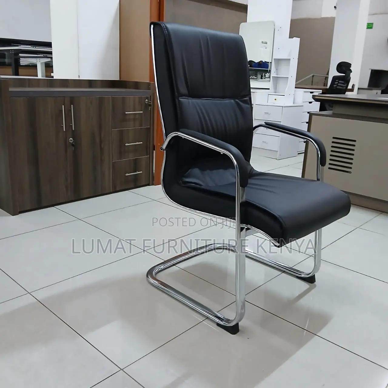 Comfortline Executive Guest Seat