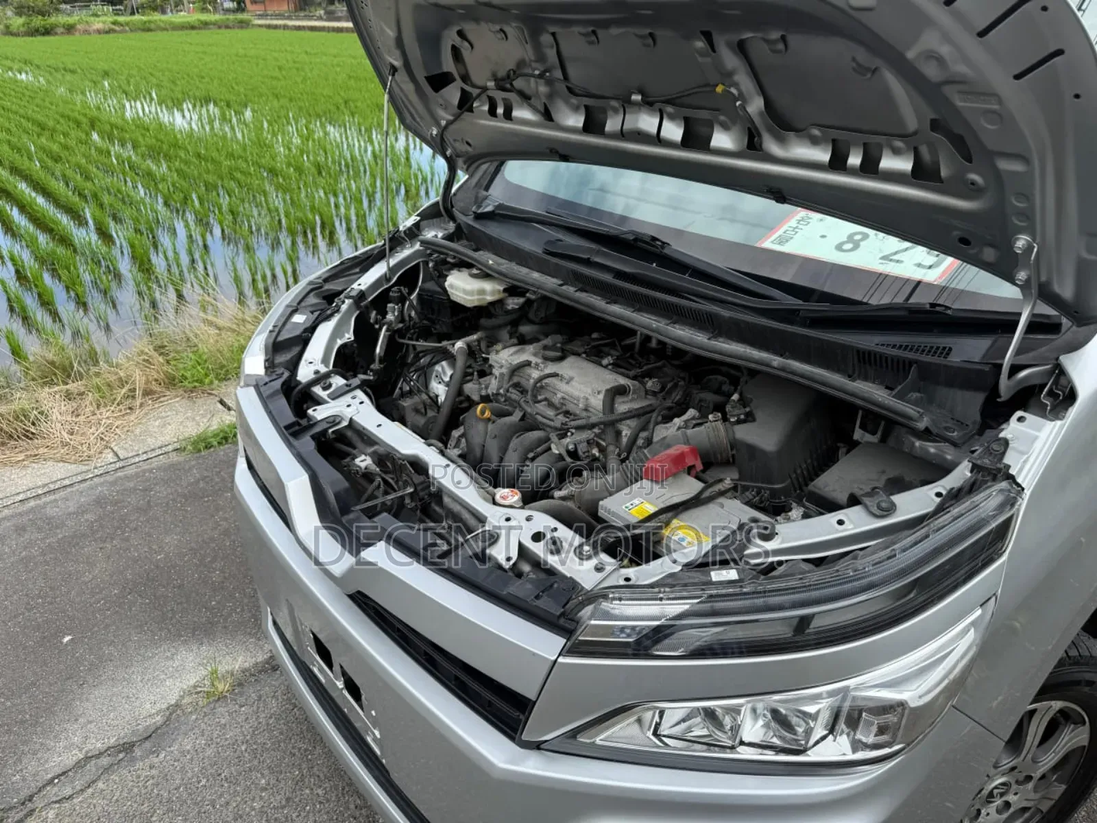 Toyota Voxy 2019 Silver