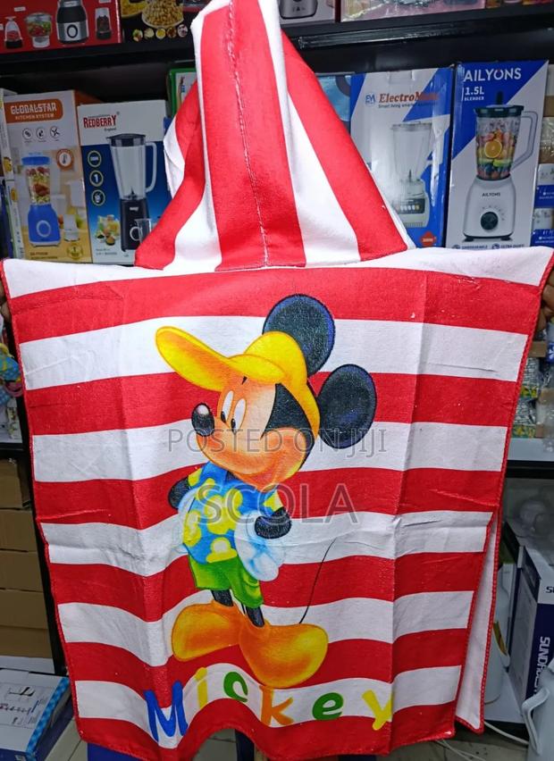 Hooded Cartoon Themed Towels. At 550 - main view