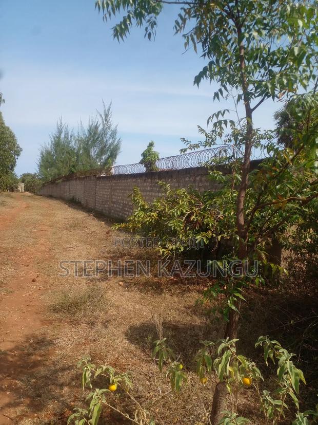 1/2 Acre Treasure Plot on Sale in Kinondo Beach Side - thumbnail 3
