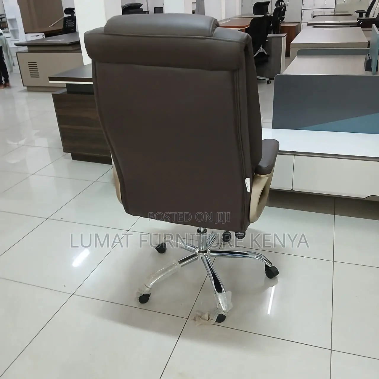 Supreme Comfort Leadership Chair