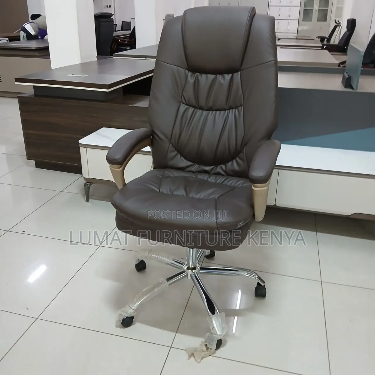 Supreme Comfort Leadership Chair