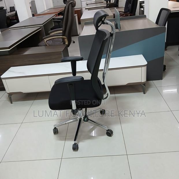 Smartposture Orthopedic Chair - thumbnail 4