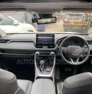 Toyota RAV4 2020 White