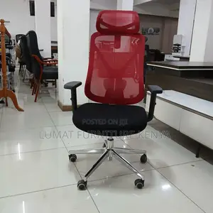 Vivacomfort Red Office Chair