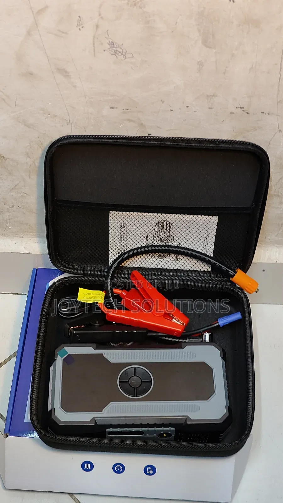 High Quality Portable Car Jump Starter Kit.