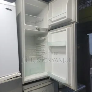 Mini Fridge Meng Chi