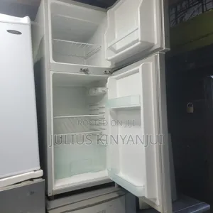 Mini Fridge Meng Chi