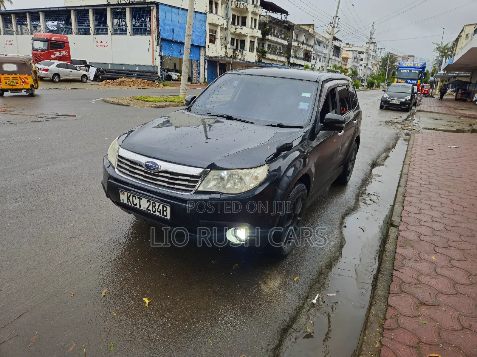 Subaru Forester 2011 Black