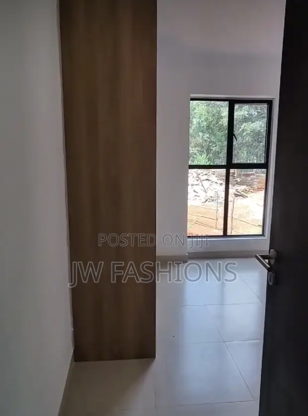 1bdrm Apartment in Two Rivers Mall, Nairobi Central for sale