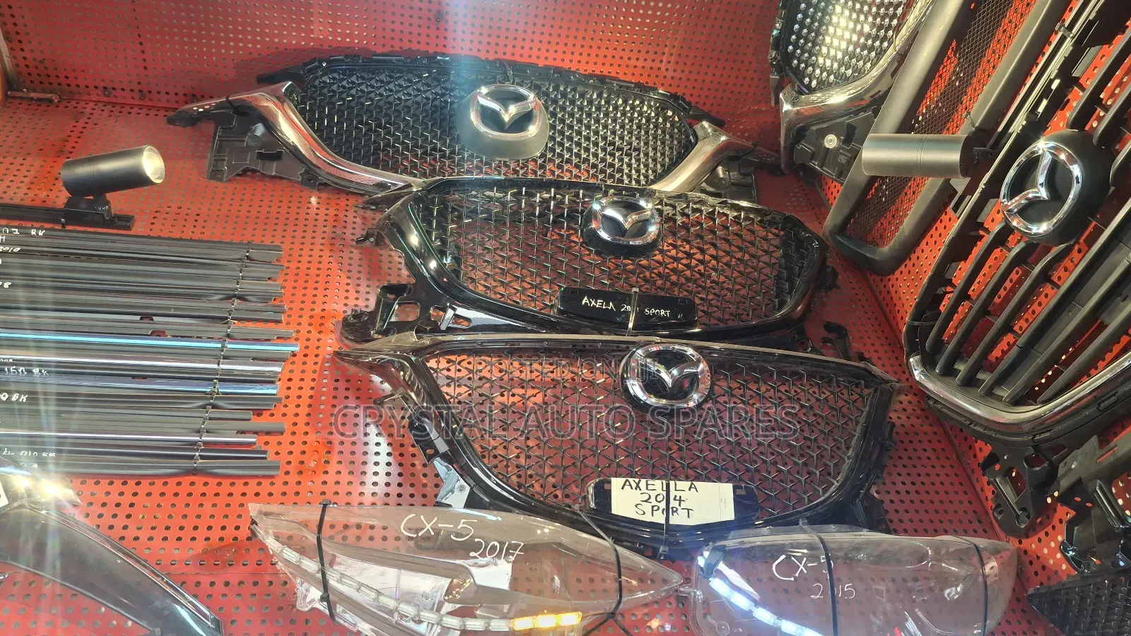 Mazda Axela 2014 Grill