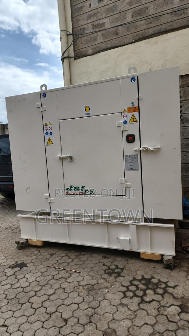 22 Kva Perkins Generator - main view