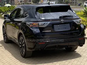 Toyota Harrier 2019 Black