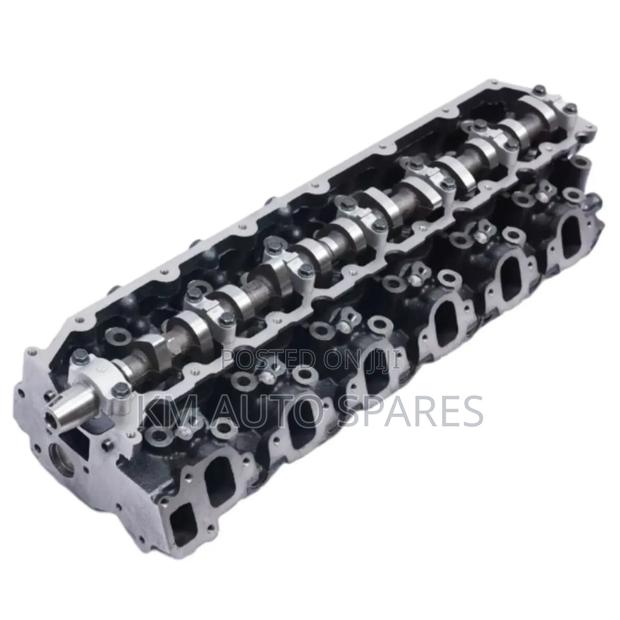Toyota 1hd Cylinder Head for Toyota Land Cruiser, Coaster.