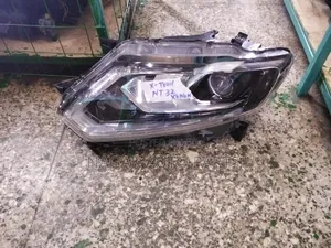 X-Trail 2014-2016 ( Nt 32 ) Headlight
