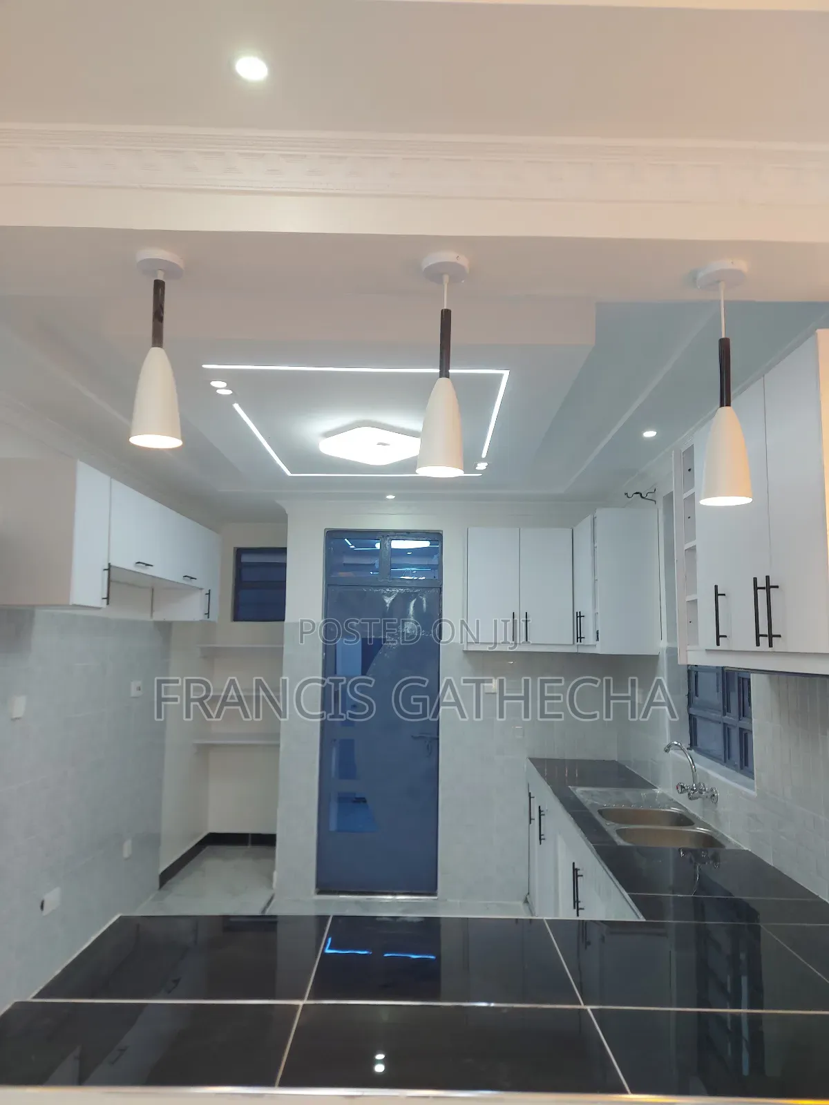 3bdrm Bungalow in Kimbo for sale