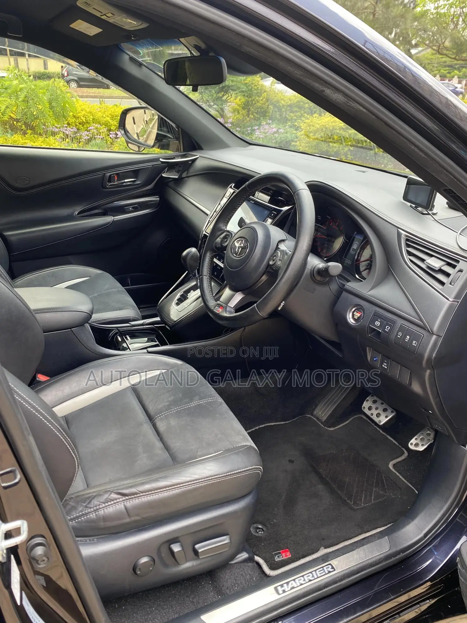 Toyota Harrier 2019 Black