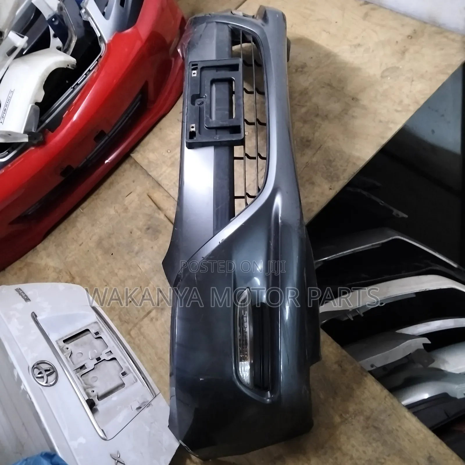 Honda Insight Model 2010 Front Bumper Complete With Fog Lamps