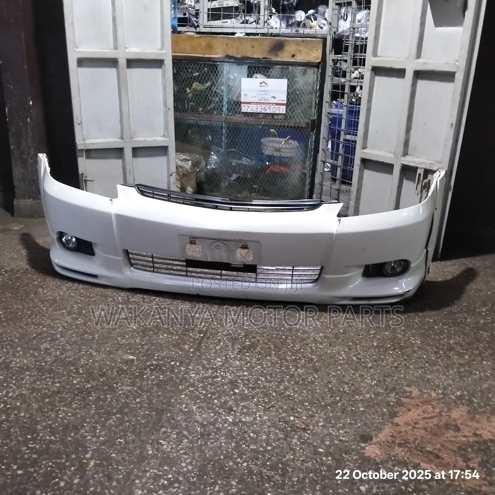 Toyota Wish Model 2002/2005 Front Bumper Complete Fog Lamps Grille