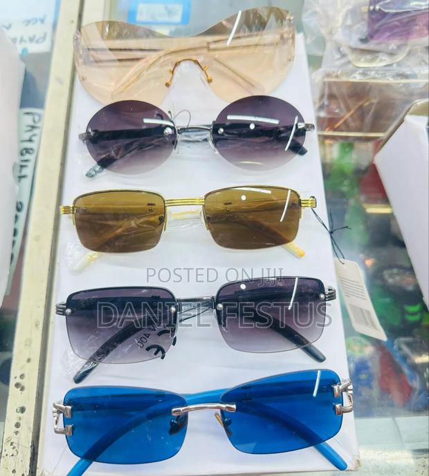 Classic Sunglasses - thumbnail 17