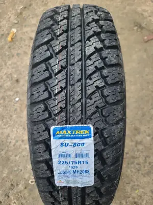 225/75r15 Maxtrek Tyres 102s Su-800