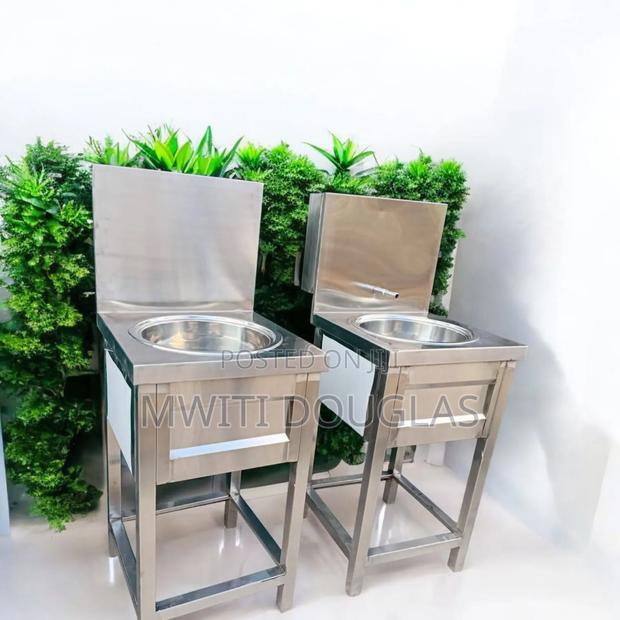 Modern Stainless Steel Hand Washing Station