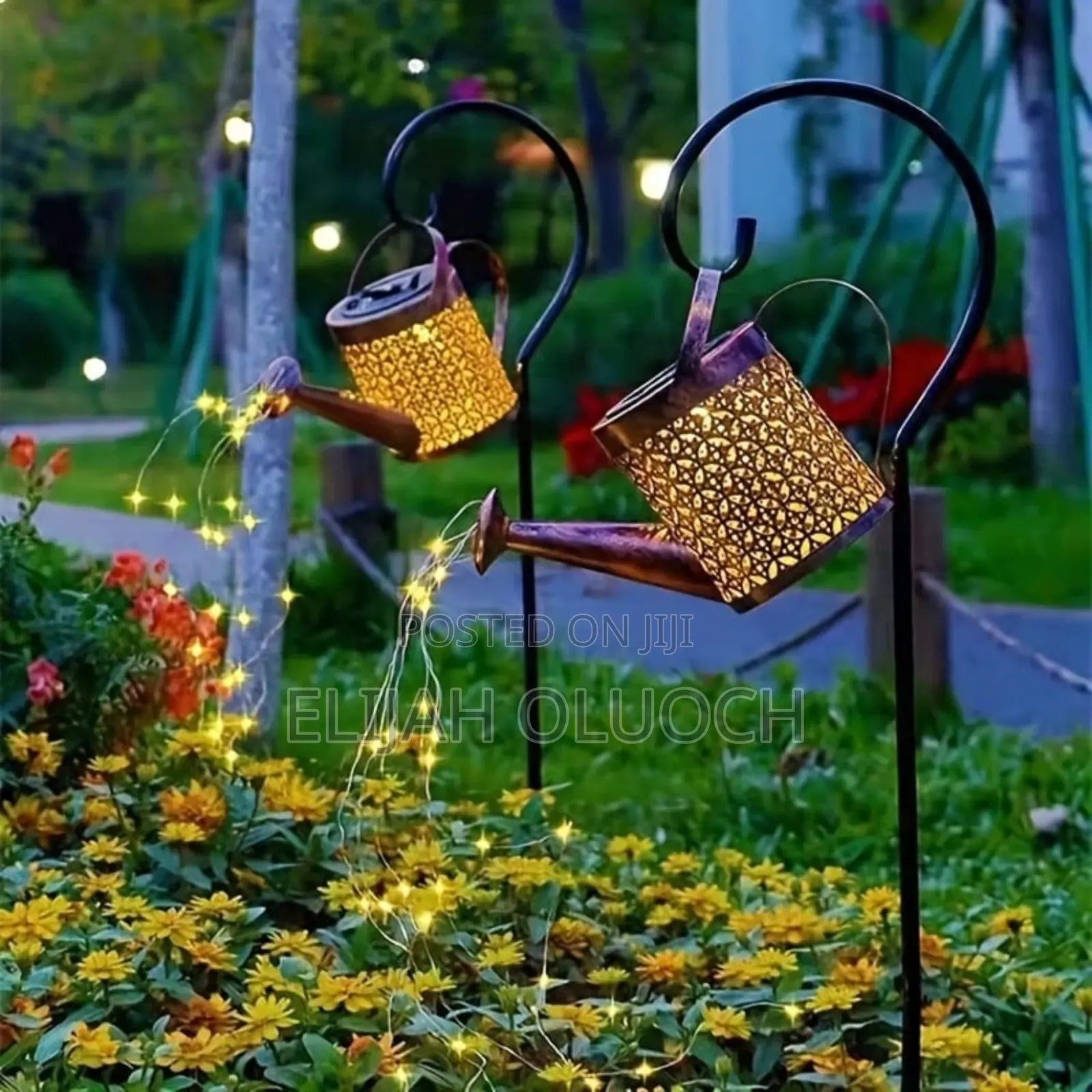 Solar Watering Can Light With Shepherd Hook