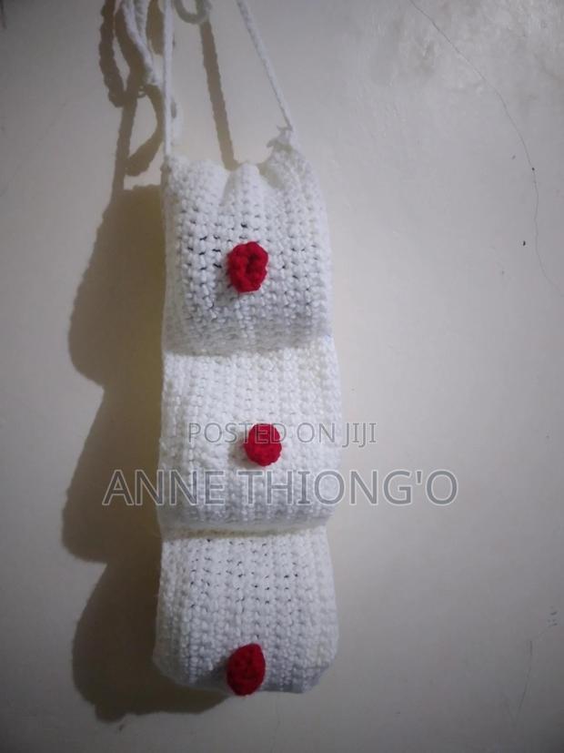 Tissue Holder - thumbnail 2