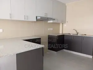 3bdrm Apartment in Muthangari for sale