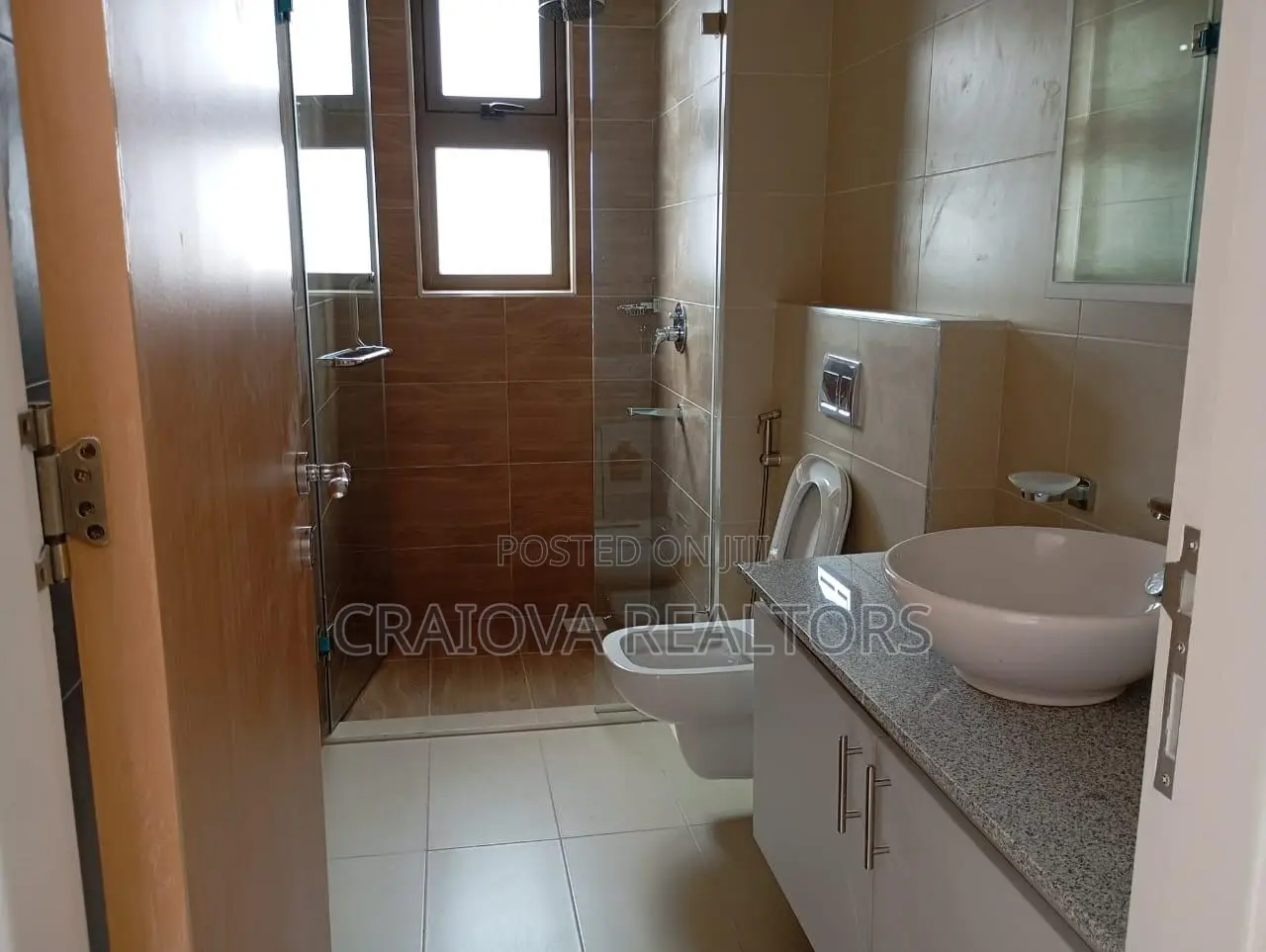 3bdrm Apartment in Muthangari for sale
