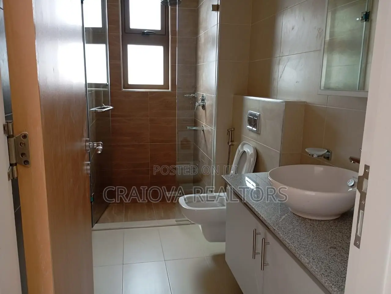 3bdrm Apartment in Muthangari for sale